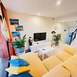 Sunny Castillo בית נופש קוסטה דה אנטיגואה