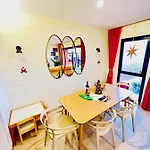 Sunny Castillo בית נופש
