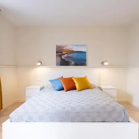 Sunny Castillo Holiday home